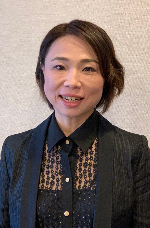 代表取締役社長　勝島 史恵